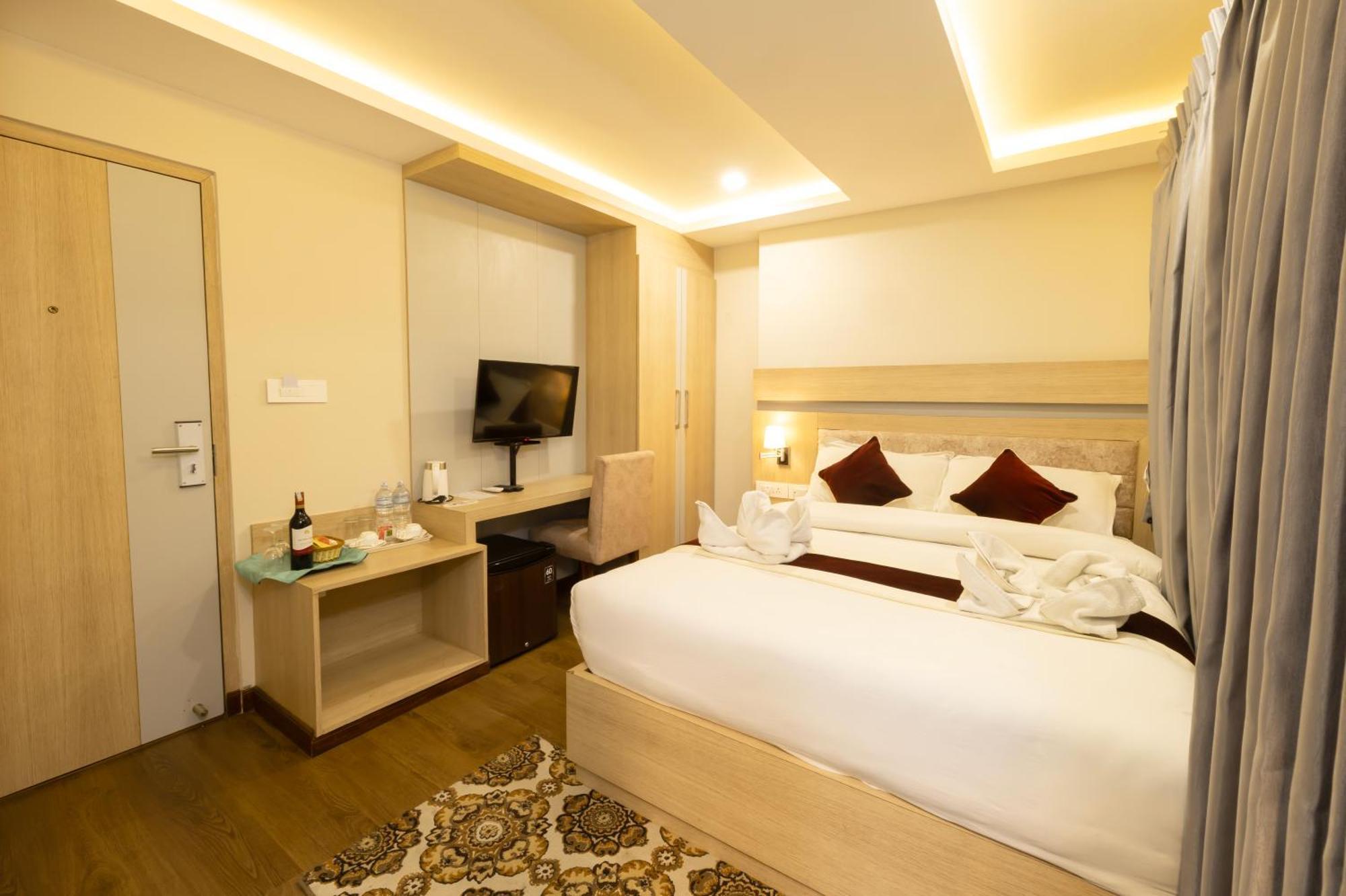Divine Kathmandu Hotel Buitenkant foto